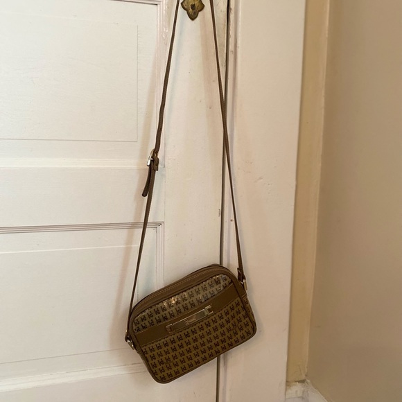 Vintage small crossbody - Picture 2 of 4